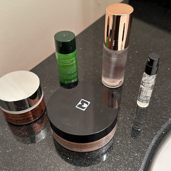 Farmacy, Inkey, Charlotte Tilbury - Picture 3 of 4